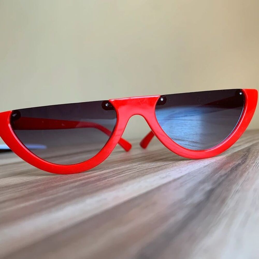 Designer Style rare limited Retro Red Half Rim Sunglasses Italy Unverified
